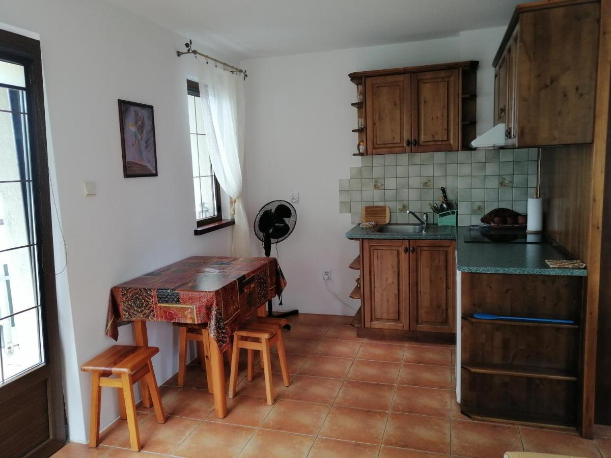 Apartamenty Nad Jeziorem ,,Odpocznij" 雷泽沃 外观 照片